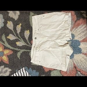 size 14 all white jean shorts